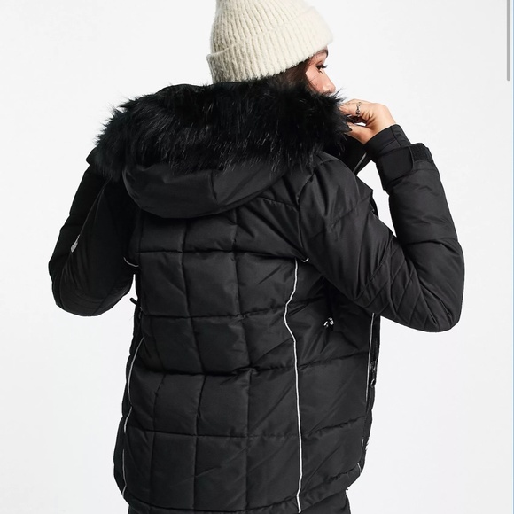 Surfanic Luna removable faux fur hood insulated ski jacket